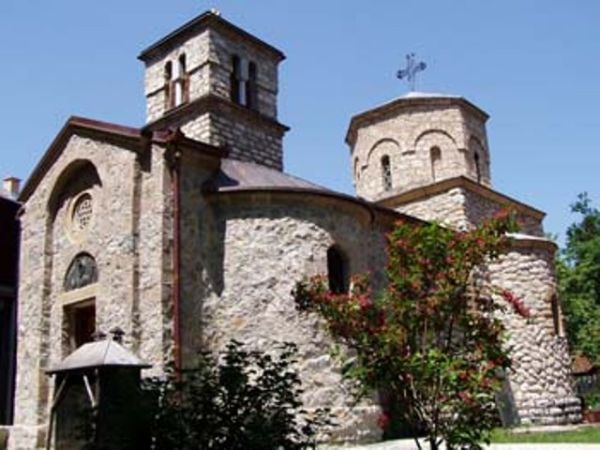 Manastir Jovanje u Ovčarsko-kablarskoj klisuri