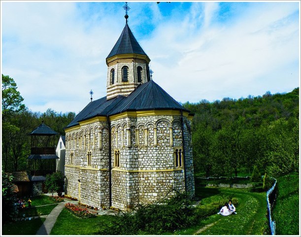 Manastir Mala Remeta nalazi se na Fruškoj gori