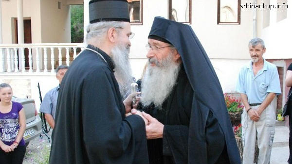Otac Kirilo iz manastira Draganac